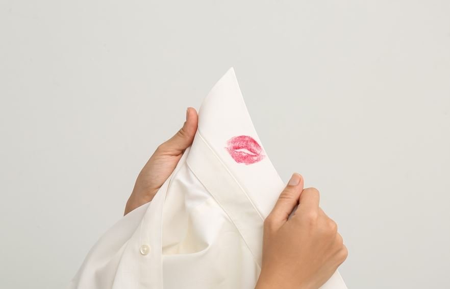 What Does it Mean When You Dream About your Husband Cheating?