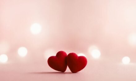 12 Signs of True Love in a Relationship