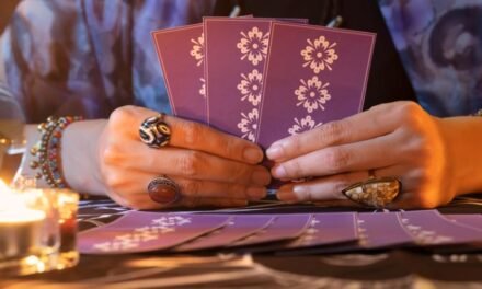 What Will Happen in My Love Life in the Near Future? Honest Insights and Emotional Clarity