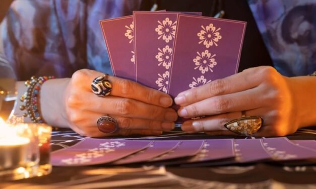 What Will Happen in My Love Life in the Near Future? Honest Insights and Emotional Clarity